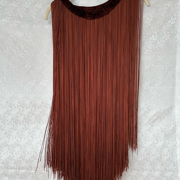 FUN FRINGE OVER SKIRT - Picture 2 of 4